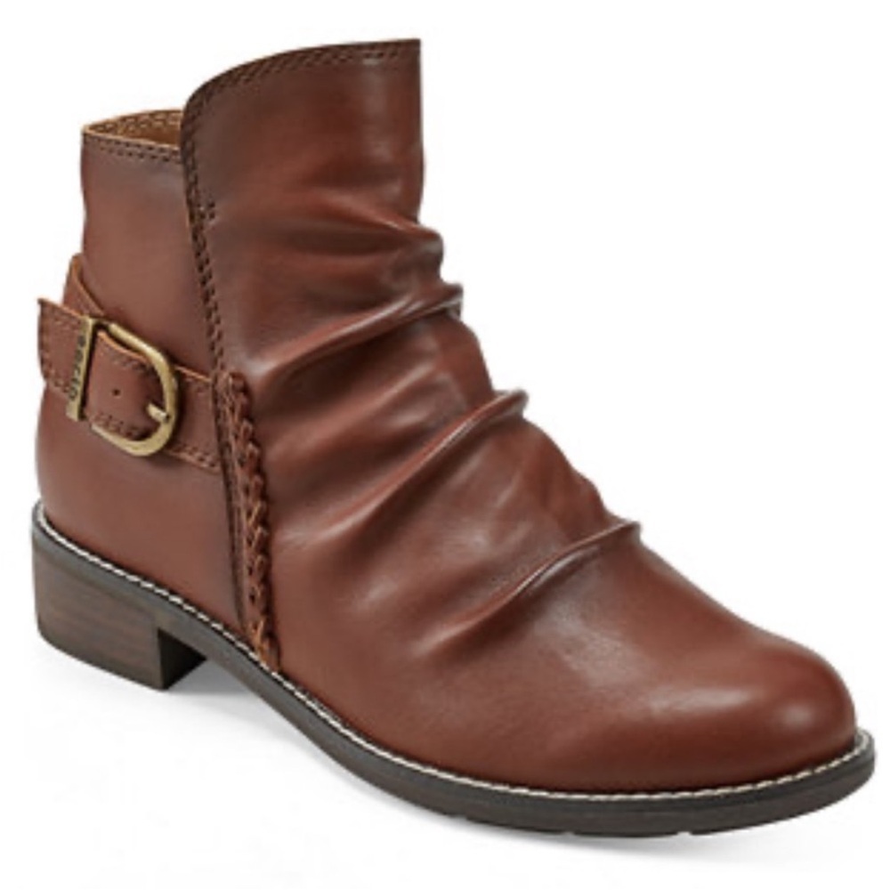 Like New Earth Brand Leather Naira
Ruched Boots Brown Size 8 Wide Width